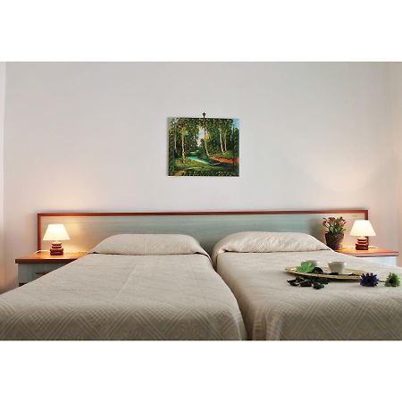 Appartamenti Mare Azzurro By Holiday World Albisola Superiore Zewnętrze zdjęcie